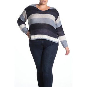 NWT Nordstrom RDI Blue V-Neck Striped Knit Sweater